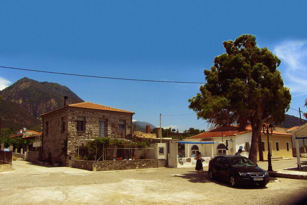 Ianos Maisonette Paralia Sergoulas Extérieur photo